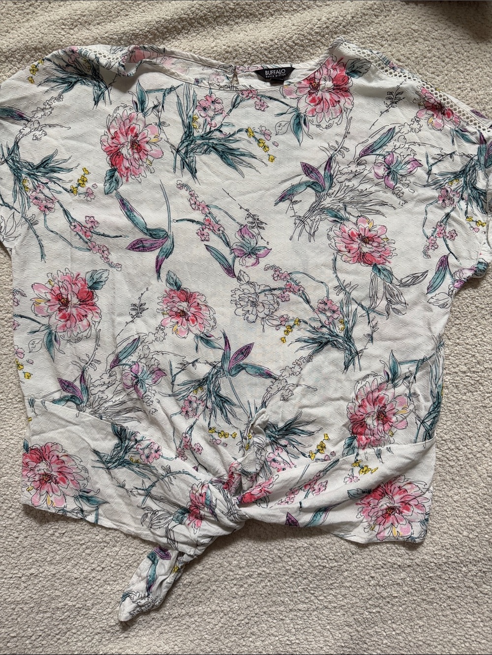 Buffalo White Floral Tie-Front Short Sleeve Top